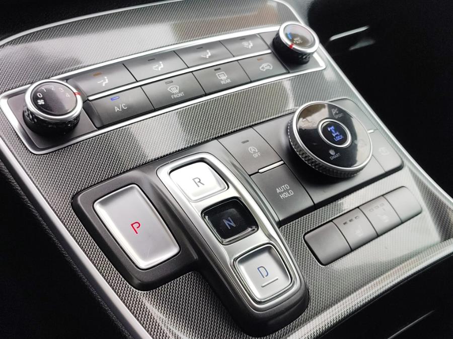 2022 Hyundai Santa Fe SEL AWD photo