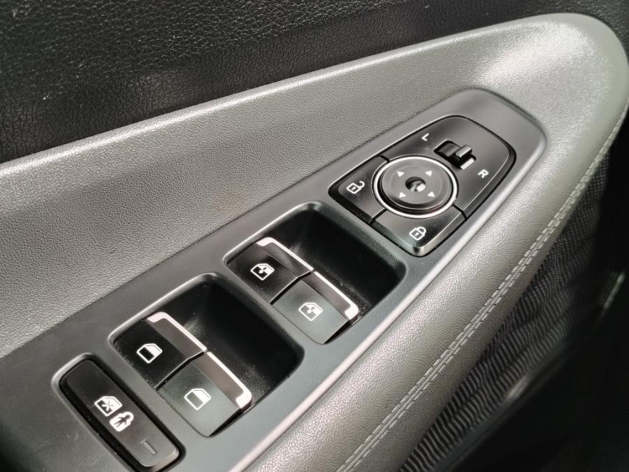 2022 Hyundai Santa Fe SEL AWD photo