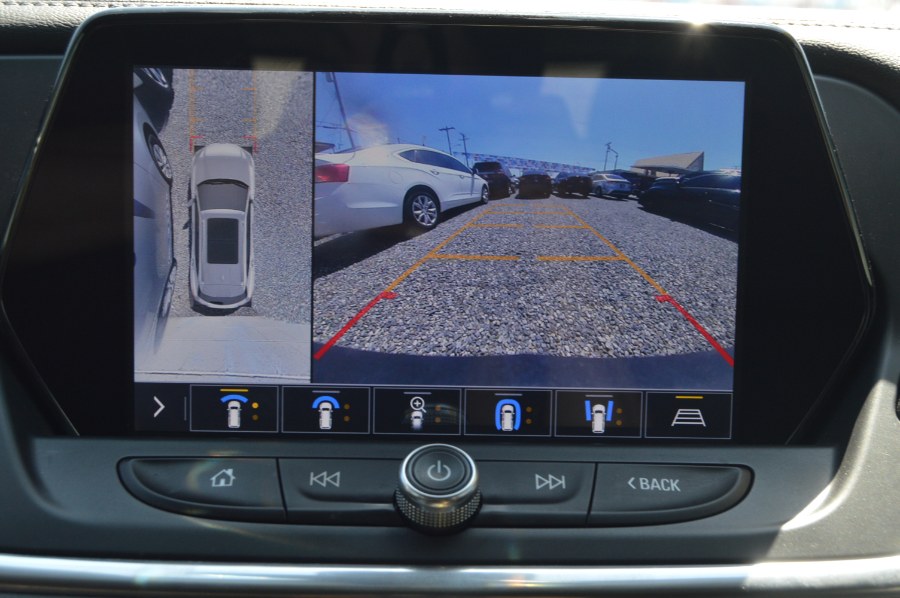 2019 Chevrolet Blazer FWD 4dr w/3LT photo