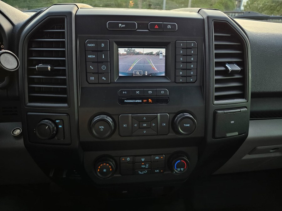 2020 Ford F-150 XL 2WD Reg Cab 8'' Box photo