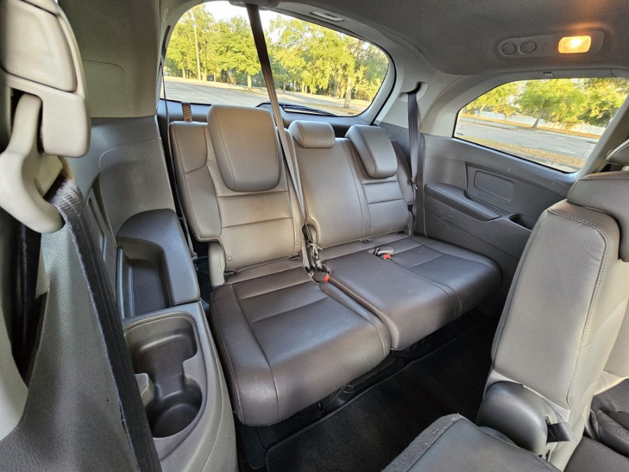 2016 Honda Odyssey 5dr EX-L photo