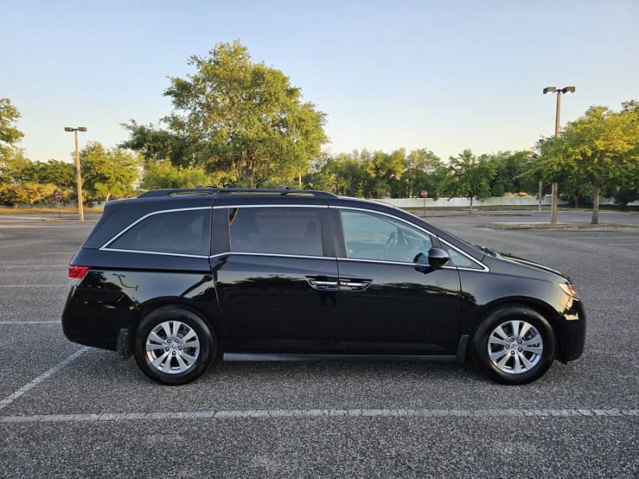 2016 Honda Odyssey 5dr EX-L photo