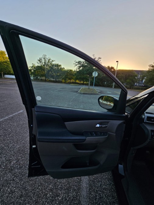2016 Honda Odyssey 5dr EX-L photo