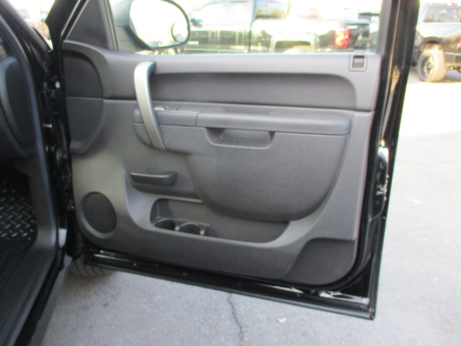 2011 Chevrolet Silverado 1500 LT photo