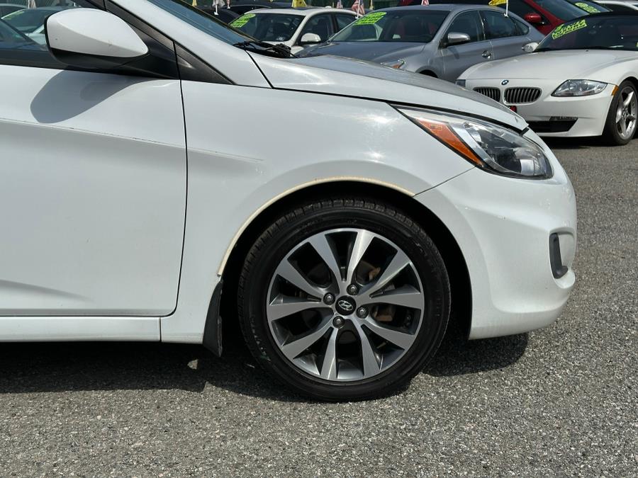 2017 Hyundai Accent Value Edition Sedan Auto photo