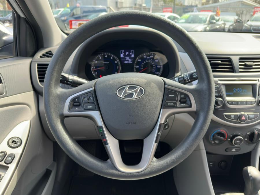 2017 Hyundai Accent Value Edition Sedan Auto photo