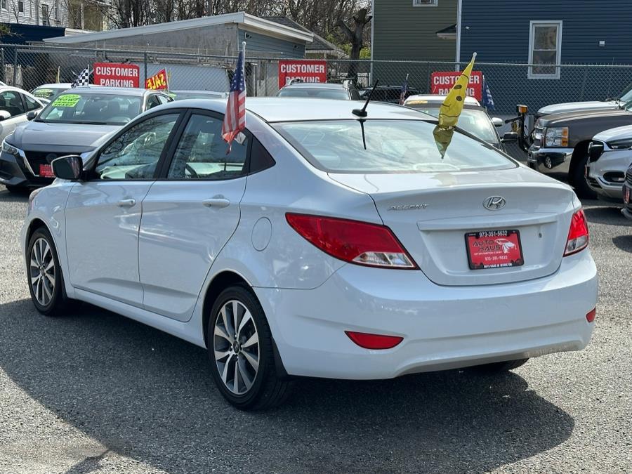 2017 Hyundai Accent Value Edition Sedan Auto photo
