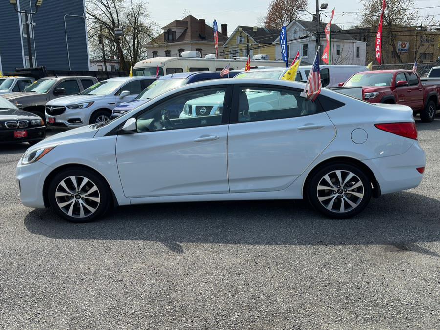 2017 Hyundai Accent Value Edition Sedan Auto photo