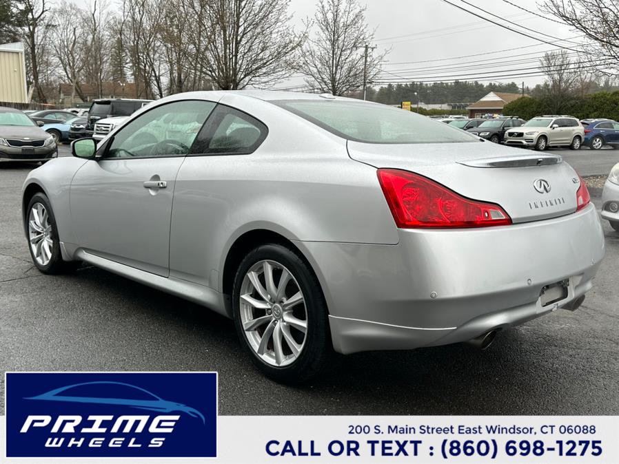 2012 Infiniti Integra x photo