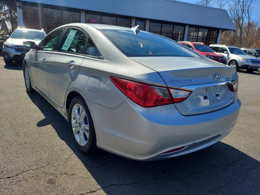 2011 Hyundai Sonata Limited photo