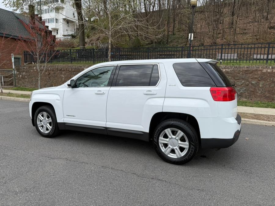 2015 GMC Terrain FWD 4dr SLE w/SLE-1 photo