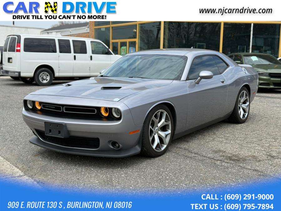 2016 Dodge Challenger SXT Plus photo