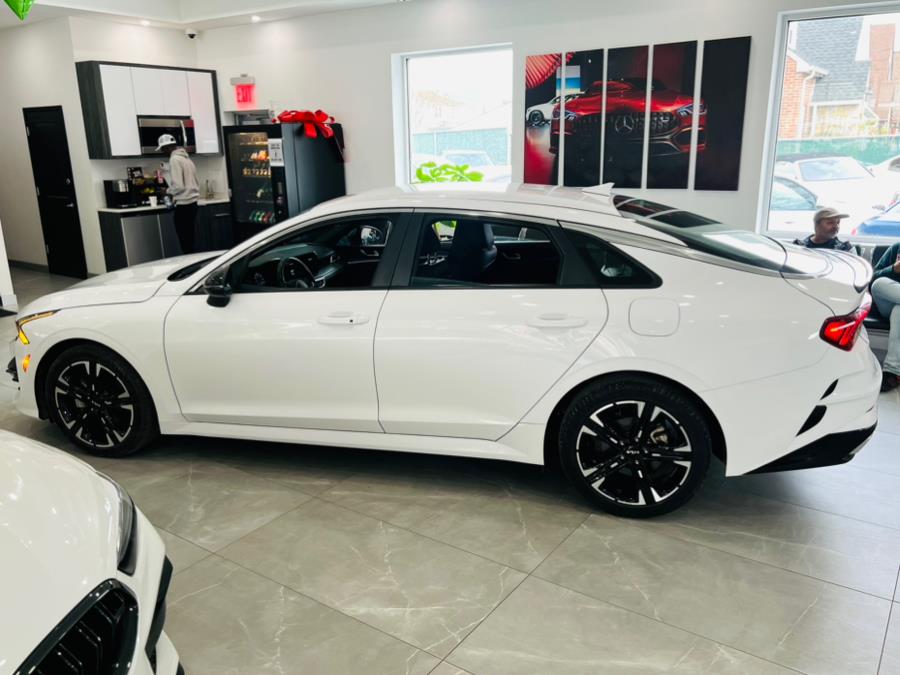 2022 Kia K5 GT-Line Auto FWD photo