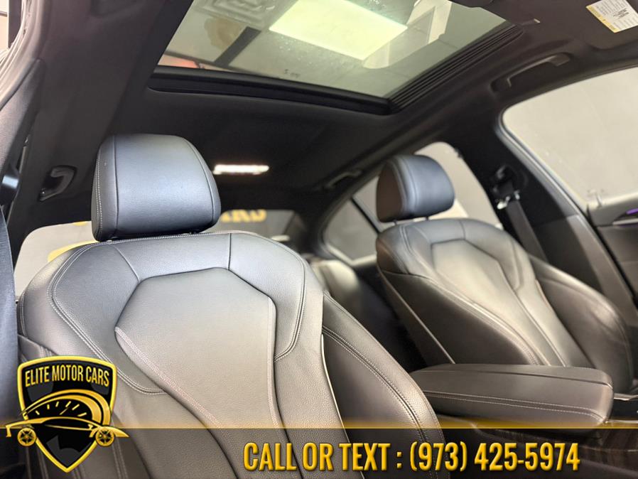 2019 BMW 5-Series 530i xDrive Sedan photo