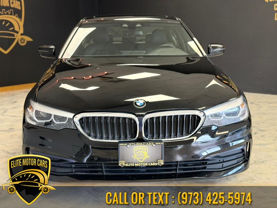 2019 BMW 5-Series 530i xDrive Sedan photo