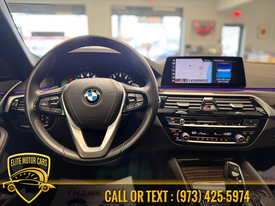 2019 BMW 5-Series 530i xDrive Sedan photo