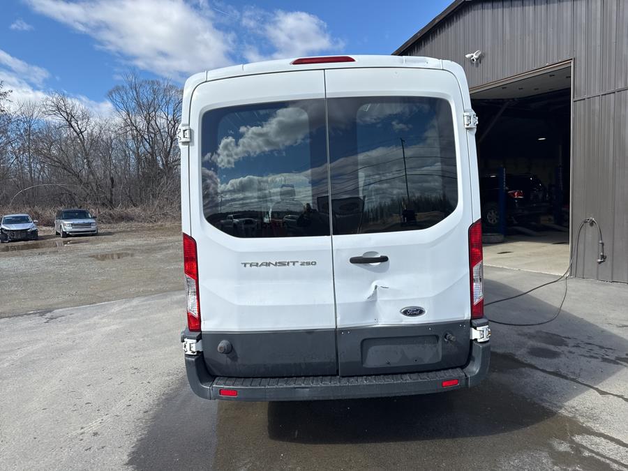2015 Ford Other 250 photo