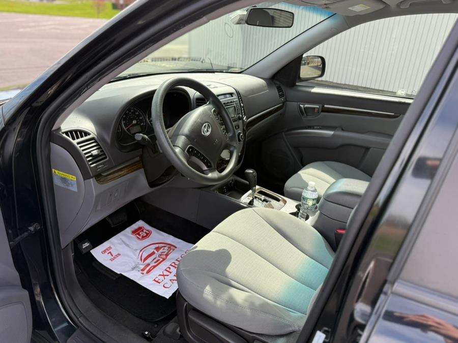 2011 Hyundai Santa Fe GLS photo