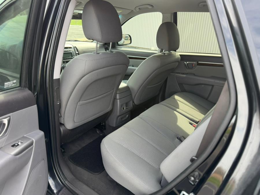 2011 Hyundai Santa Fe GLS photo
