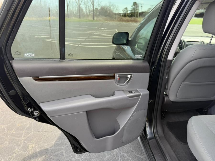 2011 Hyundai Santa Fe GLS photo