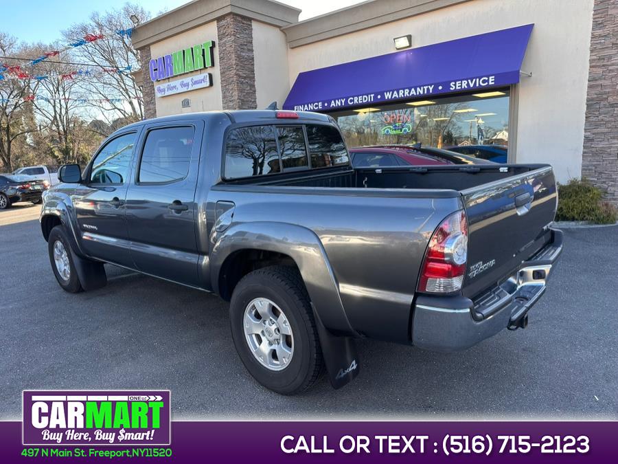 2014 Toyota Tacoma V6 photo