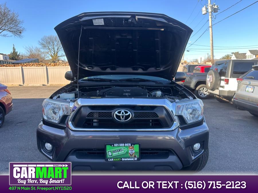 2014 Toyota Tacoma V6 photo