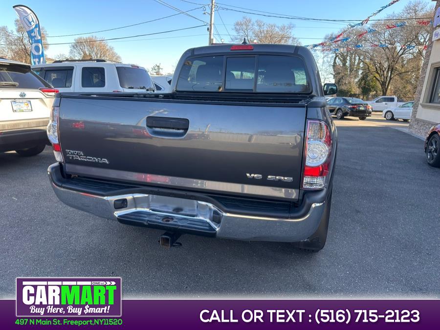 2014 Toyota Tacoma V6 photo