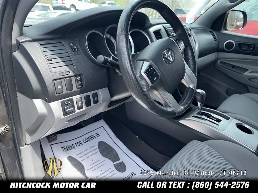 2013 Toyota Tacoma V6 photo