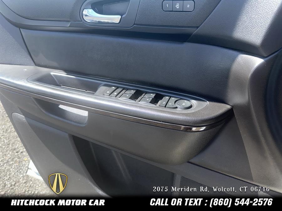 2017 Chevrolet Traverse Premier photo