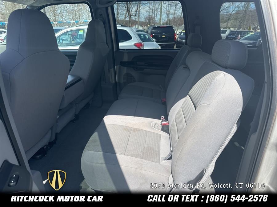 2005 Ford Excursion XLS photo