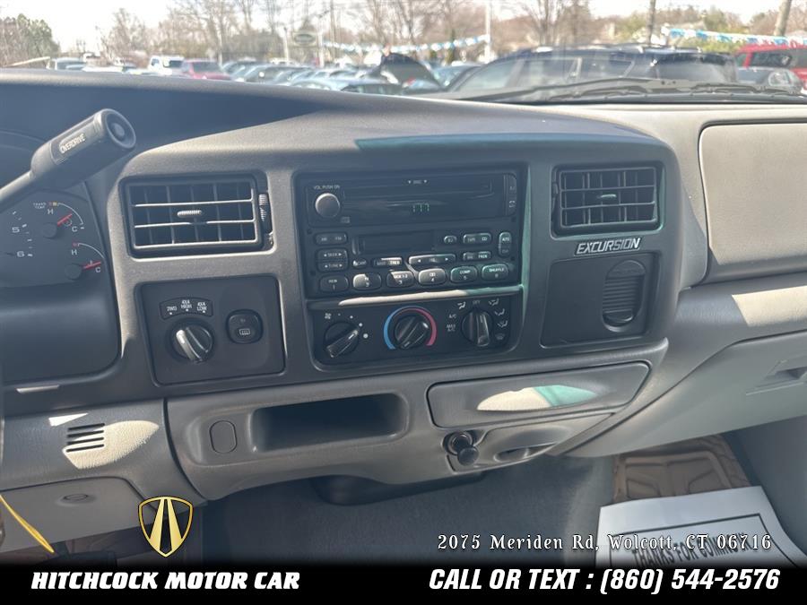 2005 Ford Excursion XLS photo