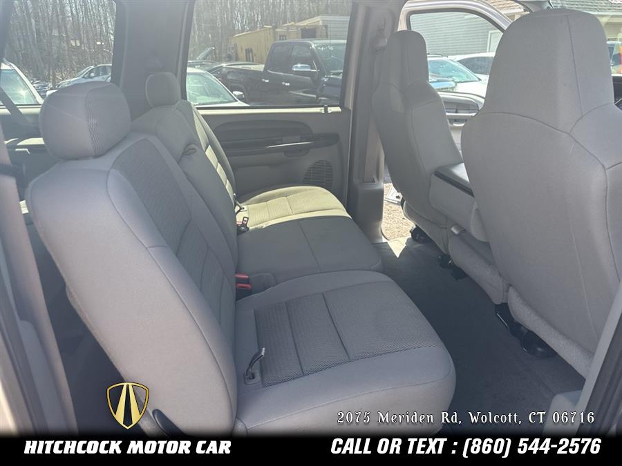 2005 Ford Excursion XLS photo