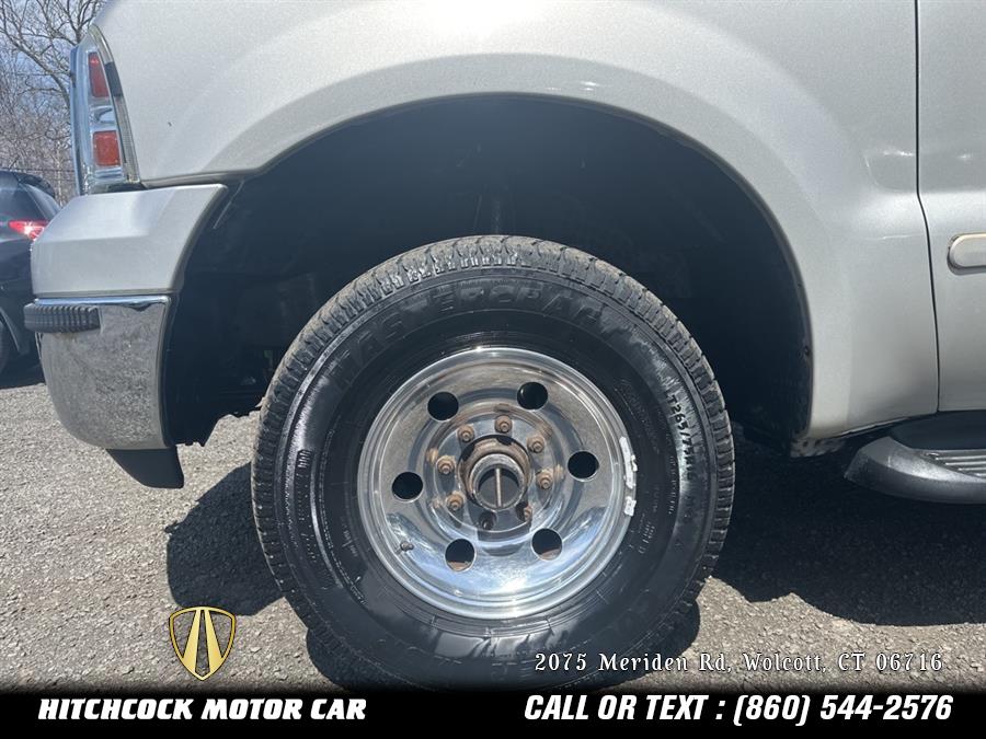 2005 Ford Excursion XLS photo