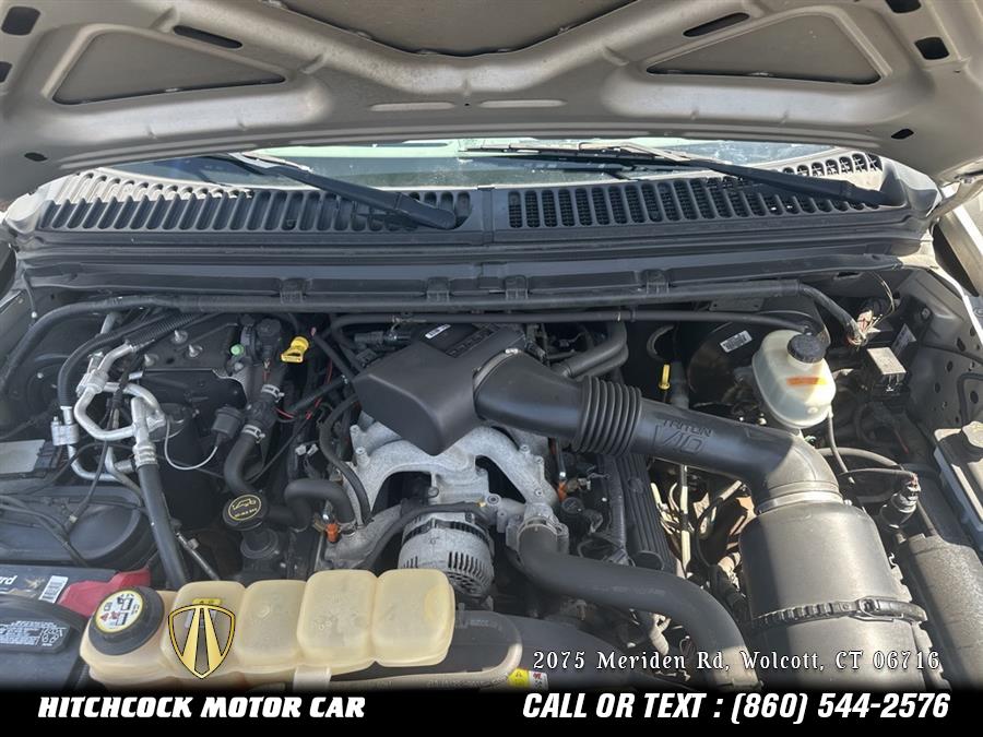 2005 Ford Excursion XLS photo