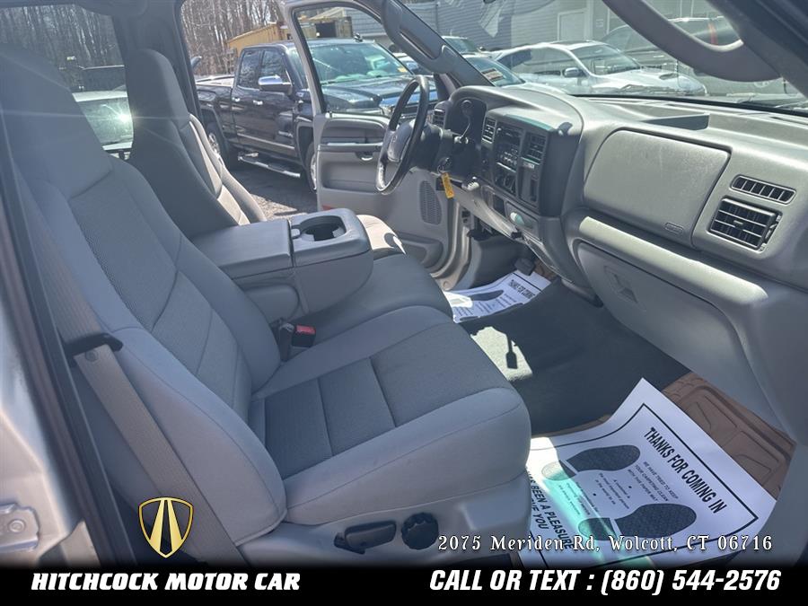 2005 Ford Excursion XLS photo