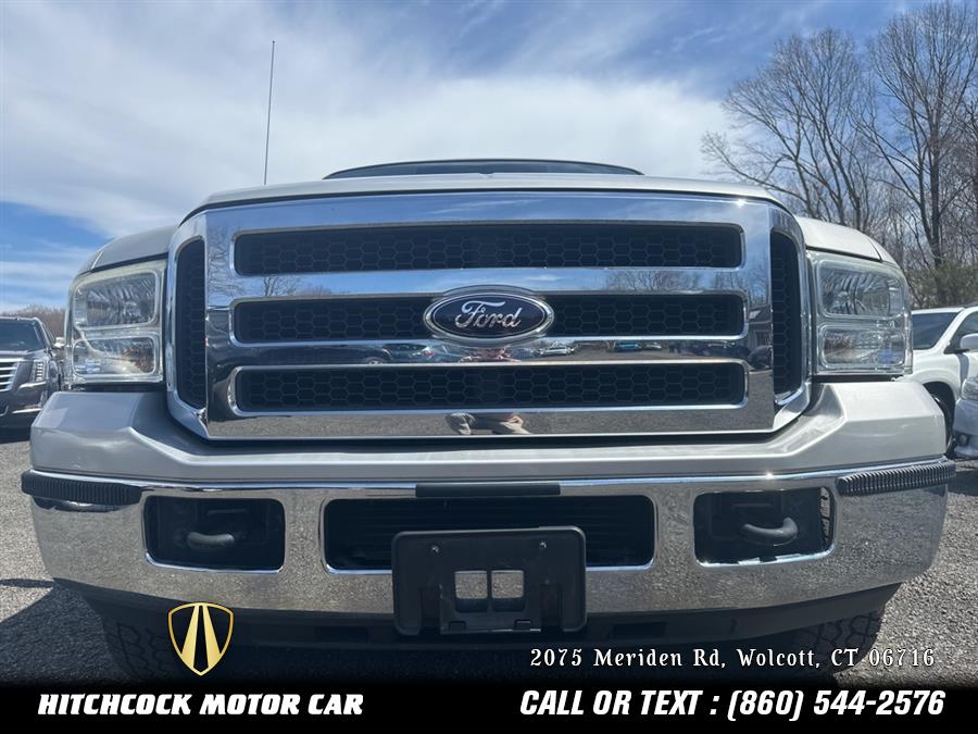 2005 Ford Excursion XLS photo