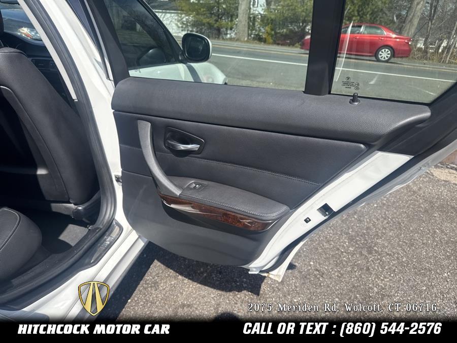 2011 BMW MDX 328i xDrive photo