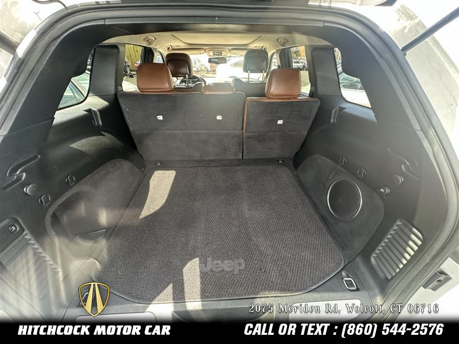 2015 Jeep Grand Cherokee Summit photo