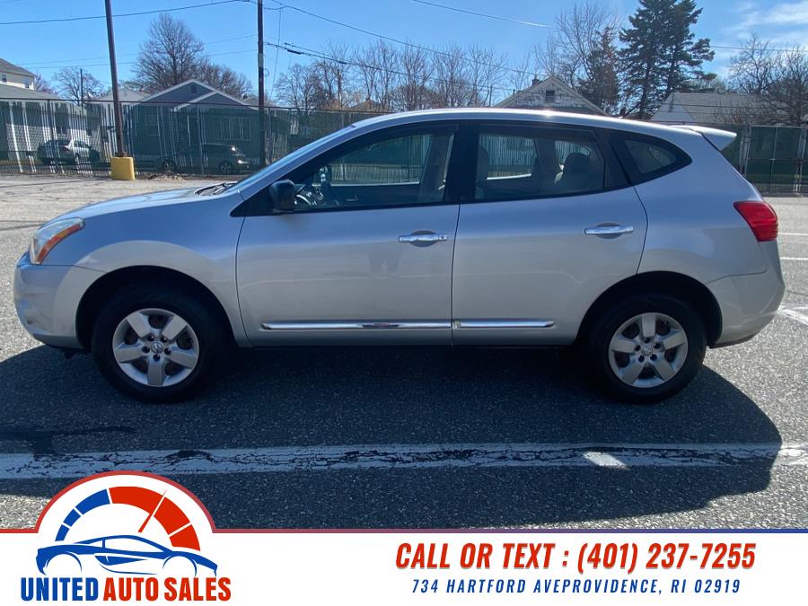 2011 Nissan Rogue S photo