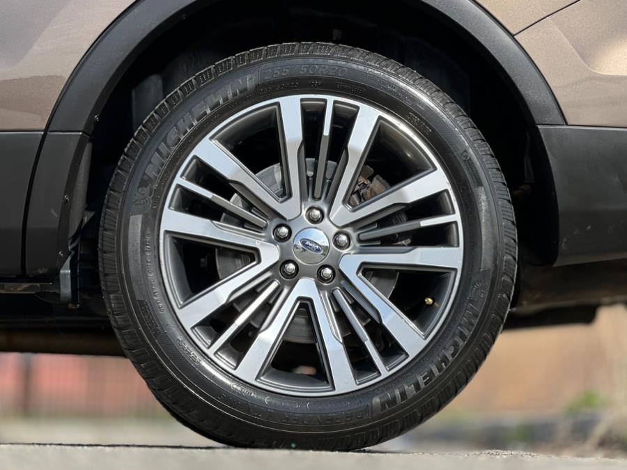 2016 Ford Explorer 4WD 4dr Platinum photo