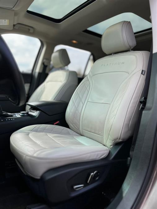 2016 Ford Explorer 4WD 4dr Platinum photo
