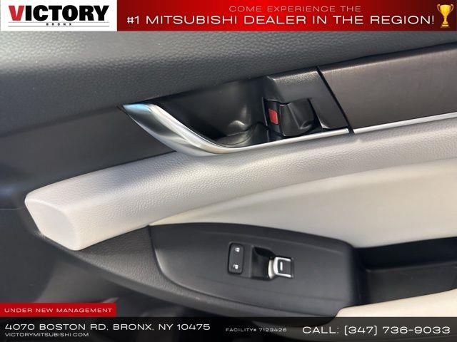 2022 Honda Accord LX photo