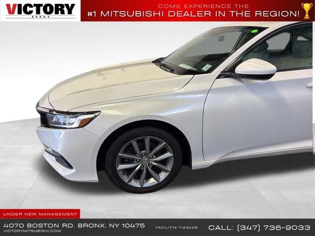 2022 Honda Accord LX photo