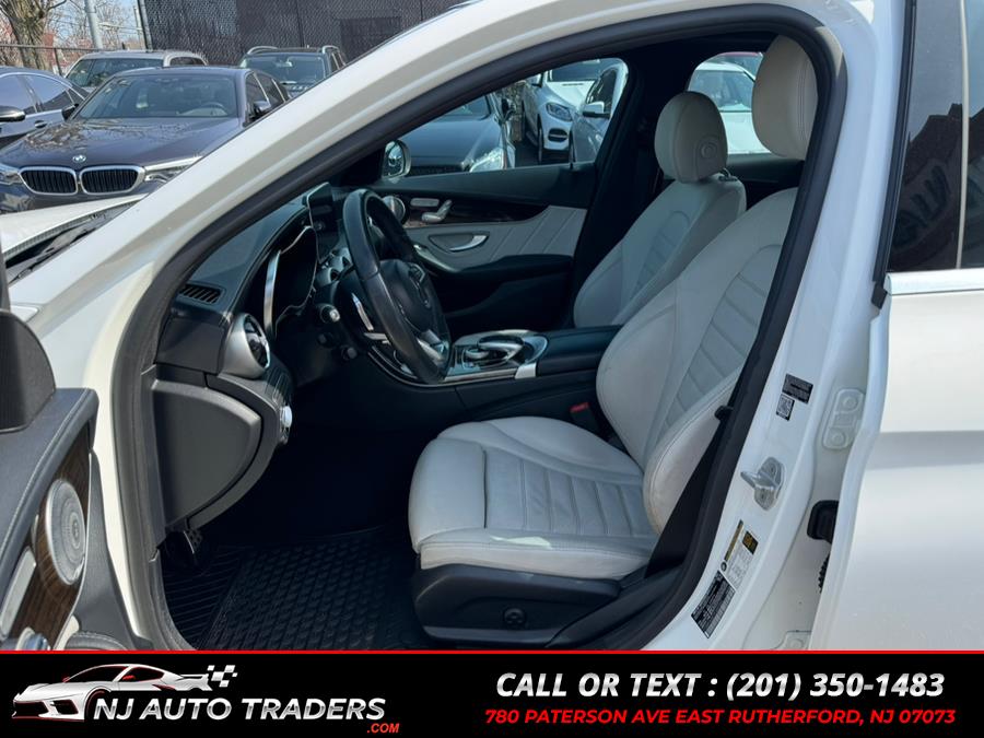 2015 Mercedes-Benz C-Class 4dr Sdn C 400 4MATIC photo
