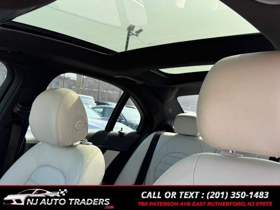 2015 Mercedes-Benz C-Class 4dr Sdn C 400 4MATIC photo