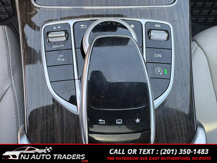 2015 Mercedes-Benz C-Class 4dr Sdn C 400 4MATIC photo