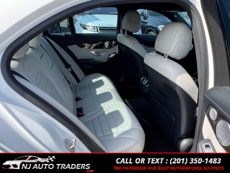 2015 Mercedes-Benz C-Class 4dr Sdn C 400 4MATIC photo