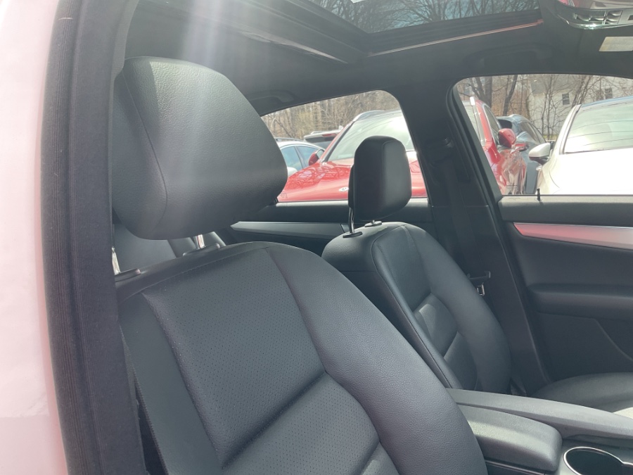 2014 Mercedes-Benz C-Class C300 4MATIC Luxury photo