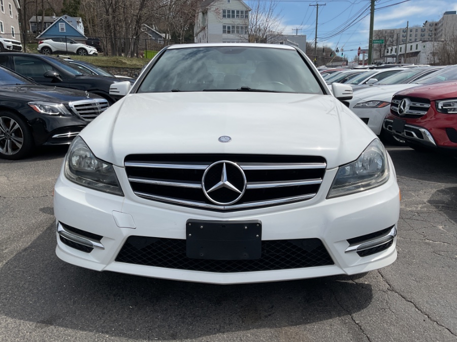 2014 Mercedes-Benz C-Class C300 4MATIC Luxury photo