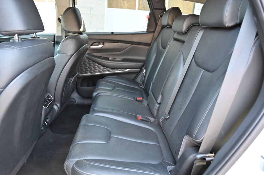 2023 Hyundai Santa Fe Limited photo